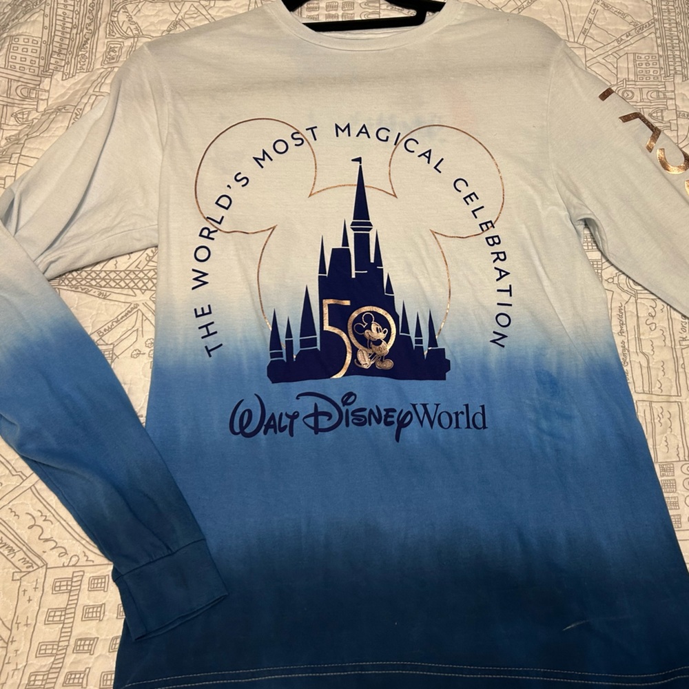 Disney walt Disney World 50th anniversary pass holder Oct 1 2021 top S